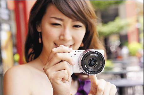 【流行消費】〈新機輪番來襲 你心動了嗎？〉 口袋 輕單眼