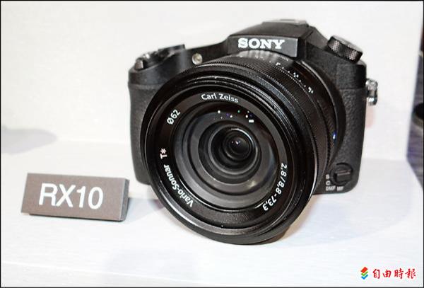 【流行消費】Sony推全片幅相機搶市 全球首款35mm全片幅微單眼 減重誘客