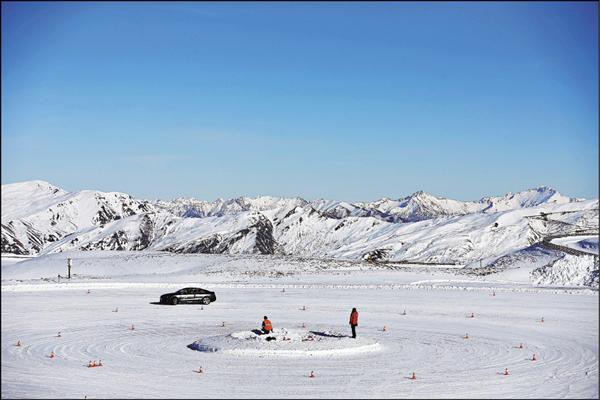 【流行消費】【Audi．ice experience】 冰上 飆速 南半球