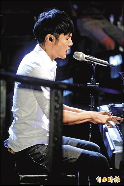 李榮浩挑戰大藝術家 遭虧不搭