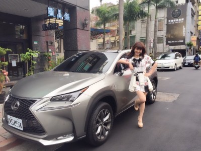 甄莉爽收225萬新車 兒子嫌棄