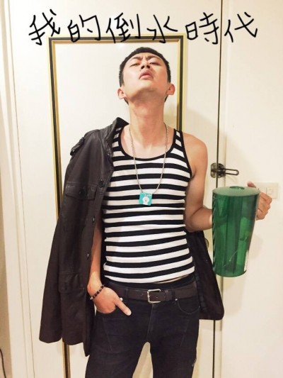 倒水時代！泛舟哥致敬徐太宇