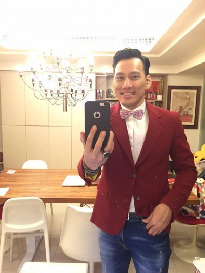艾力克斯不只直播 還被爆帶酒看演唱會