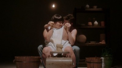 龐然女星肉貼男模 甜笑拉坏飄浪漫fu