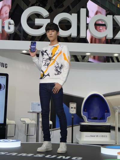 畢書盡開口喊同居 男女不受限