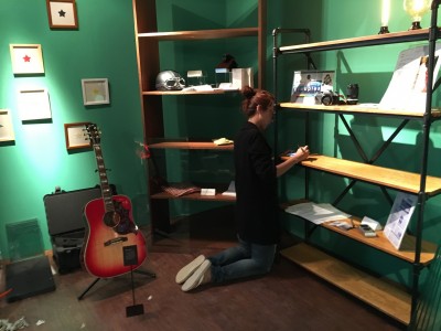 陳綺貞辦展覽 竟挖到薪資條和帳單