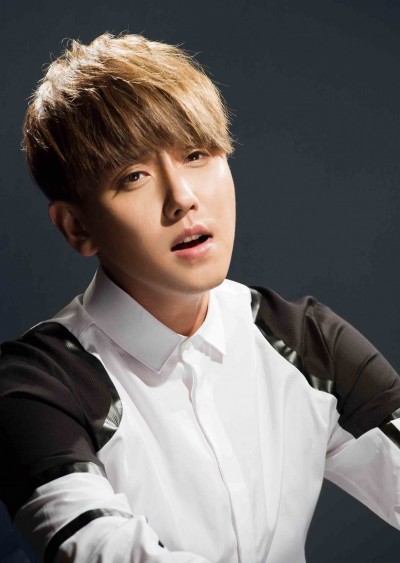 男星小生怕怕 驚爆女粉闖空門裸體求愛