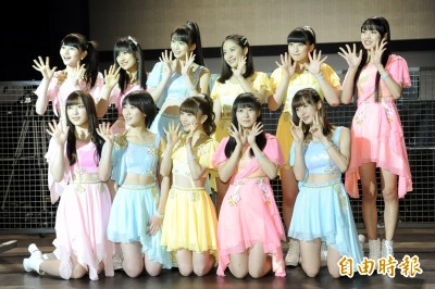 （影音）早安11妞熱唱棒球歌   帥氣喊「你是我的菜」