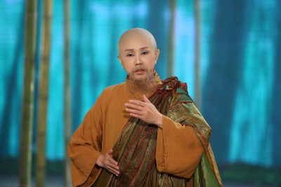 孫翠鳳演高僧 戲劇生涯展大師格局