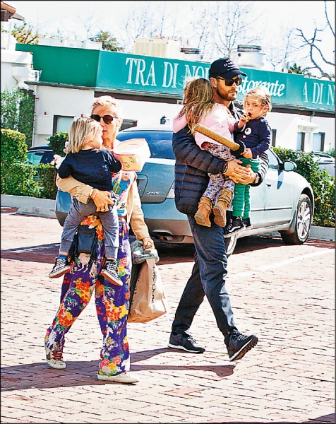 雷神被事業拆散家庭 復合謝妻犧牲