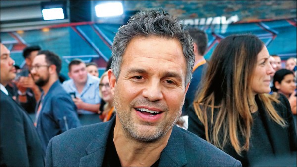 「浩克」馬克盧法洛做了這件事 自嘲被漫威開除