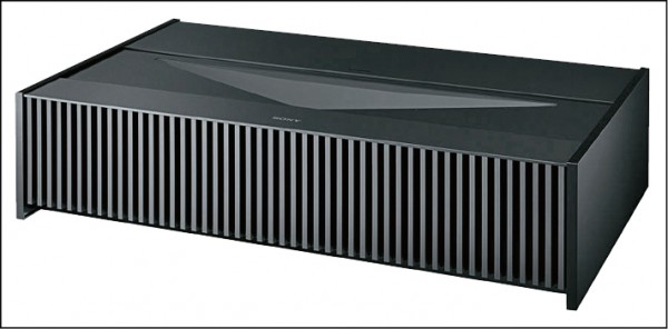 【流行消費】把家變電影院！ － (4K HDR)(家用投影機)降很大 (免4.5萬)入手