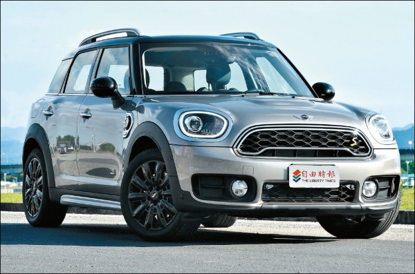 【流行消費】插電式油電SUV動力效能絕佳-1