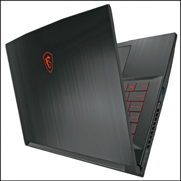 【流行消費】暑假瘋Game 平價電競筆電搶市