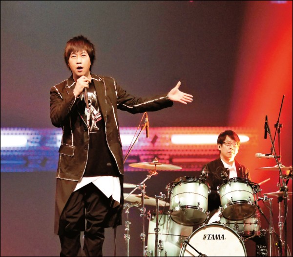 五月天嗨翻MCD 粉絲策動韓式應援