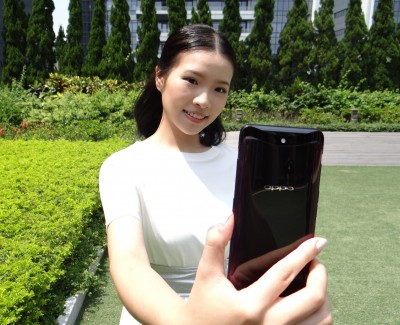 掏出近5萬元！OPPO藍寶堅尼版手機比iPhone X更高貴