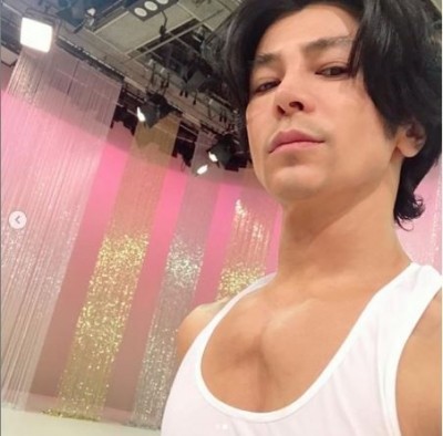 日男星激凸貼身裝 準備「肌」動紅白