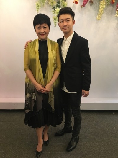 貝克宇上傳YouTube影片! 崔佩儀支持出道感動淚崩 貝克宇上傳YouTube影片! 崔佩儀支持出道感動淚崩