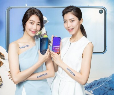 看膩瀏海了！螢幕只有一個鏡頭小洞 三星A8s逼近「真滿版」登台