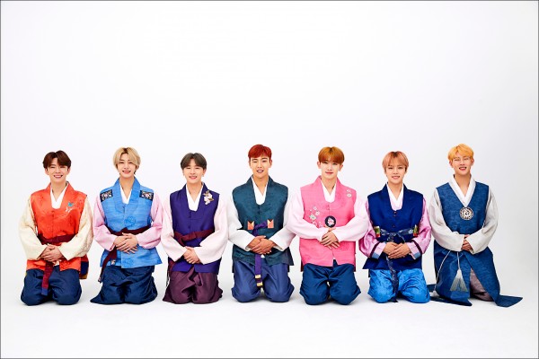MONSTA X月中推新輯 年假耍廢充電