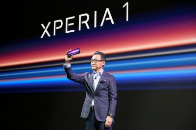 不叫XZ4！Sony首款後3鏡頭手機現身 台灣第二季上市