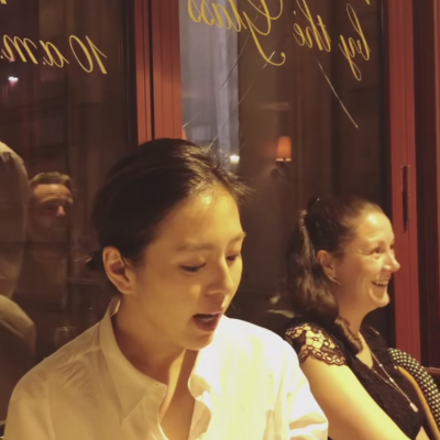 (影音)原來劉品言法文這麼強!洋男一秒傾倒…美魔女媽也燦笑