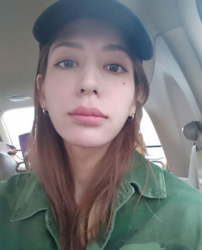 學生時打工照出土   謝和弦辣妻自爆驚人體重