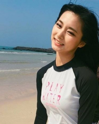 子瑜在台幼稚園畢業照曝光 坦承離開台灣很悲傷