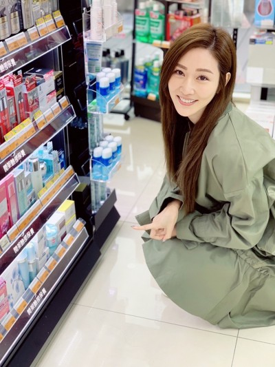 女神臉紅腫損失千萬代言 決心這麼做反而賺更多 女神臉紅腫損失千萬代言 決心這麼做反而賺更多