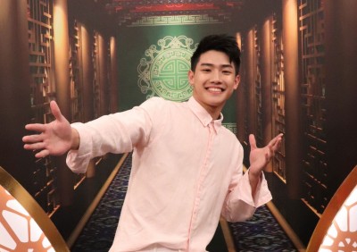 23歲萌系男模配利菁壓力太大 當眾噴出男兒淚 23歲萌系男模配利菁壓力太大 當眾噴出男兒淚