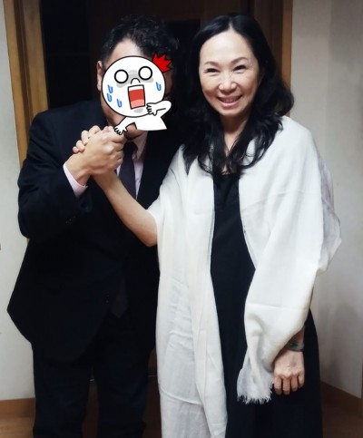 韓國瑜別翻白眼! 李佳芬深夜再爆甜牽熟男 韓國瑜別翻白眼! 李佳芬深夜再爆甜牽熟男