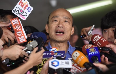 韓走鐘民調狂跌 趙少康驚:到底發生什麼事? 韓走鐘民調狂跌 趙少康驚:到底發生什麼事?