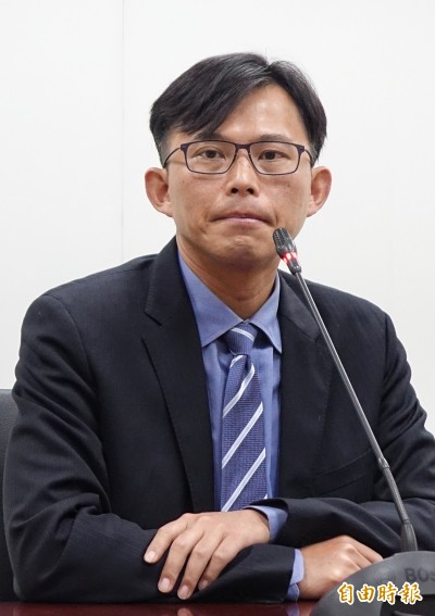 黃國昌指故宮電腦標案造假 遠傳:不實指控 黃國昌指故宮電腦標案造假 遠傳:不實指控