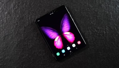 準備掏錢！三星摺疊手機Galaxy Fold確定台灣開賣 價格下周四公布