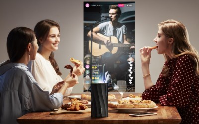 IG、抖音直影片當道 首款「直向」投影機台灣上市