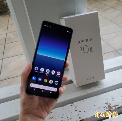 Sony最親民防水手機Xperia 10 II拍照表現怎麼樣？來跟iPhone SE對比一下吧
