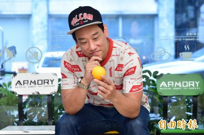 (專訪)阿龐《新兵》爆紅軋3戲 罹癌直呼「不後悔」 (專訪)阿龐《新兵》爆紅軋3戲 罹癌直呼「不後悔」