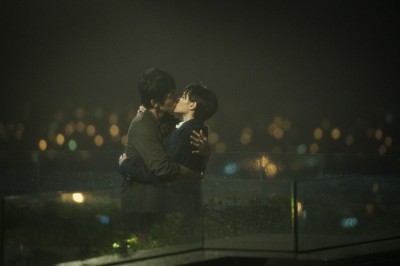 楊一展酒店天台熱吻 噴出2句話讓她安心