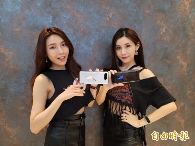 （影音）搶先開箱華碩電競旗艦ROG Phone 5 五大升級「台灣開賣29990元」