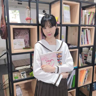 罹罕癌9年 31歲正妹歌手病逝