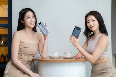 實機搶先看！華碩ZenFone 8雙機來了 2萬有找、首度IP68防水