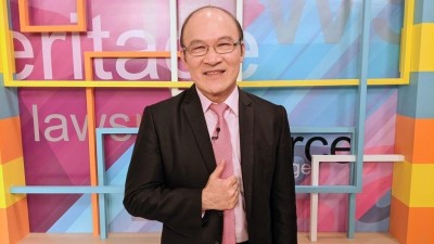 財經專家「股」底翻身 窮苦冷氣工搖身億萬富翁