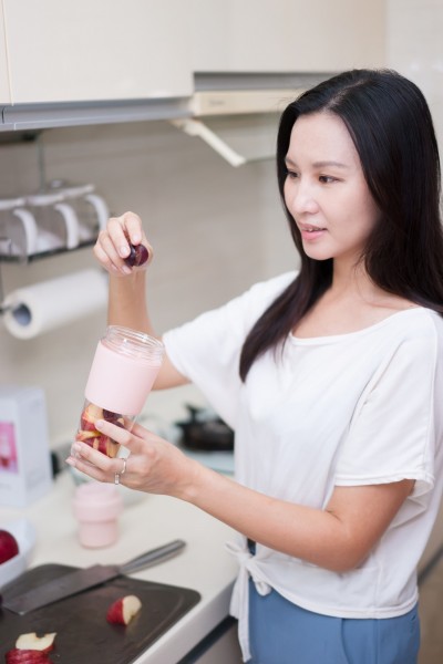 營養師特調健康蔬果飲    有機保養推果汁機滿額贈