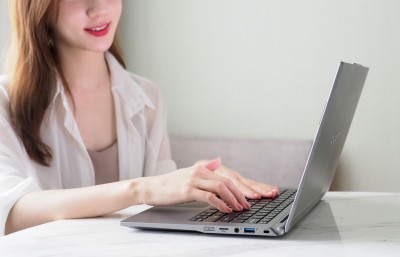 技嘉首度跨足輕薄辦公市場 U4筆電不到1公斤