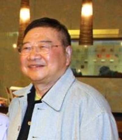 不談倪匡批判反共 上萬網友微博悼念