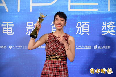 台北電影獎》王渝萱再奪最佳女配角詞窮自嘲尷尬！喊話永遠愛導演樓一安