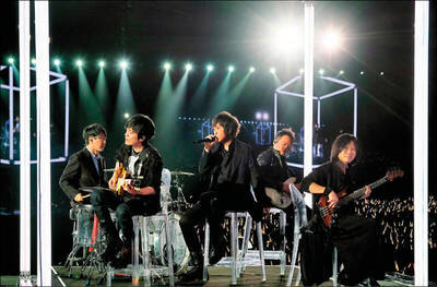 驚喜！五月天深夜公布好消息   瑪莎「興奮到沒臉見客」