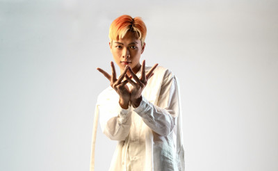 鬼門開發片!男星陪師傅降乩 惡鬼上身無力回天