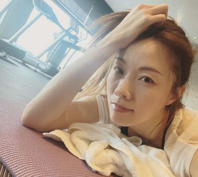王子前女友來台脫了！網友激喊：跪求正面