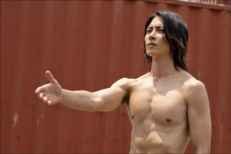 山下智久全裸肌凸 今際之國2有看頭